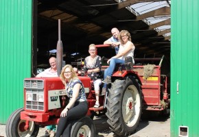 FarmCamps kinderfeestje Hooi Hooi kinderfeestje Friesland De Geele Bosch