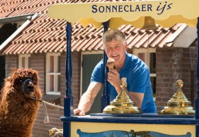 kinderfeestje op de boerderij, FarmCAmps kinderfeestje, FarmCamps boerderij feestje, boerderijfeestje Drenthe, vier je feestje op de boerderij, slapen in een safaritent op je kinderfeestje